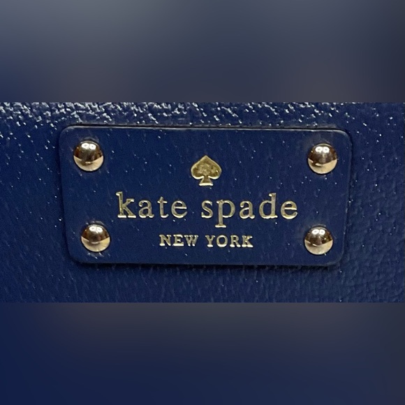 Kate Spade Neda Wellesley Pebbled Leather Zip Around Wallet - Holiday Blue -EUC - Picture 7 of 15